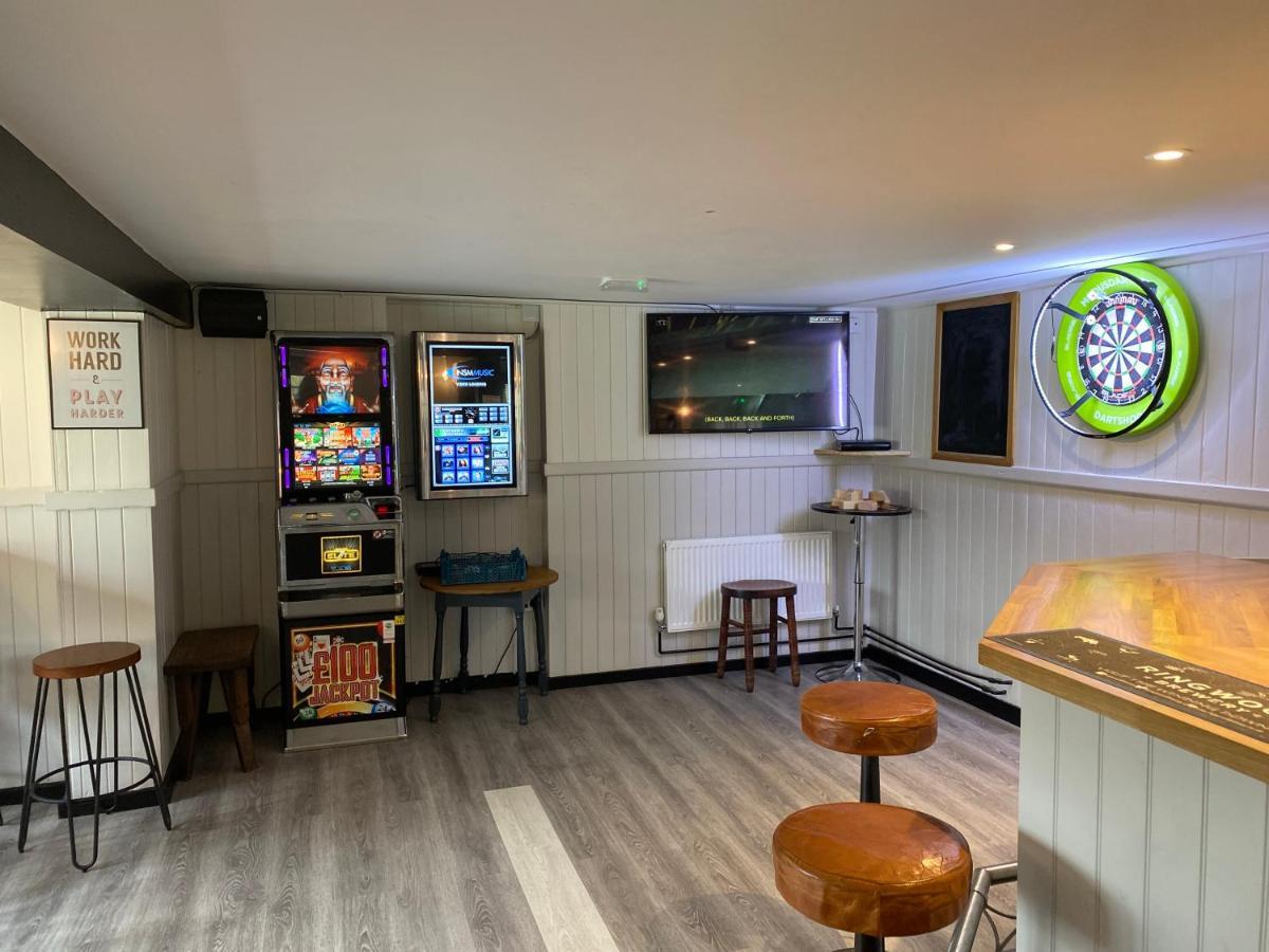 The New Wheel Inn ลีมิงตัน ภายนอก รูปภาพ